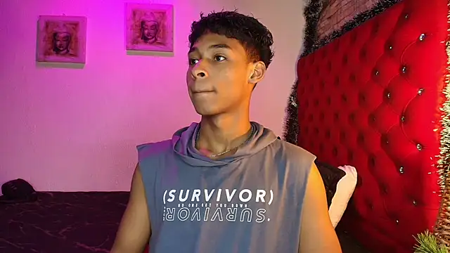 CoffeNaughty nom online show from 11-25-25, 04:01