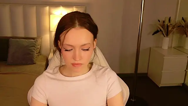 Snapshot of SallyPinkman chatting on 02-05-26, 09:03 SallyPinkman online show from 02-05-26, 09:03