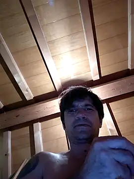 Snapshot of eu377@xh chatting on 06-18-26, 01:06 eu377xh online show from 06-18-26, 01:06