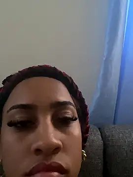 Snapshot of flore-cita chatting on 10-04-25, 09:02 flore-cita online show from 10-04-25, 09:02