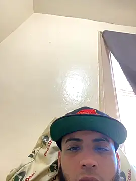 LeoPR00 online show from 11-22-25, 03:22