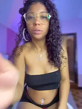 PrettyTiana  online show from 11-27-25, 09:17