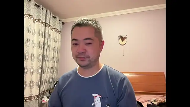 Mr Dog online show from 10-18-25, 04:41