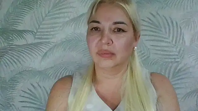 Thirieli online show from 10-14-25, 05:58