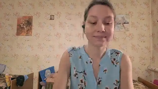 QutieDaSweet online show from 10-06-25, 06:11