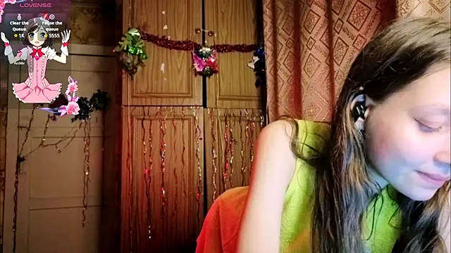 QutieDaSweet online show from 01-10-26, 11:56