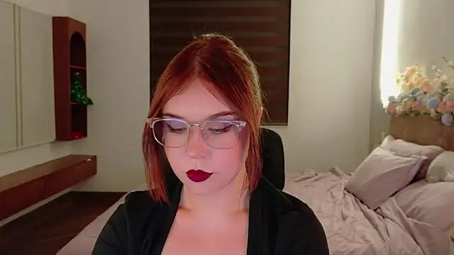 Snapshot of Lilith_Bonheur chatting on 05-29-26, 01:09 Lilith Bonheur online show from 05-29-26, 01:09