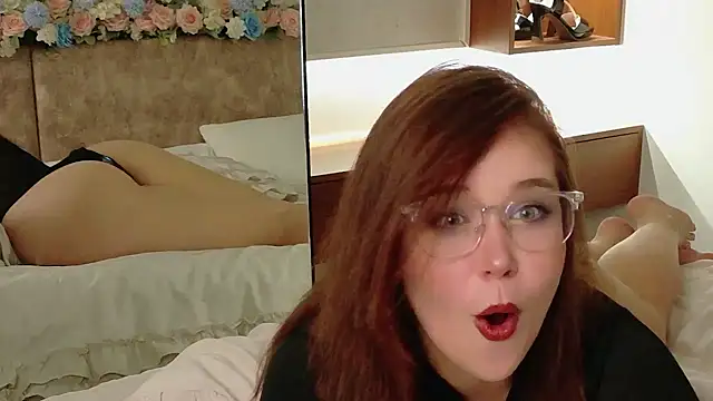 Snapshot of Lilith_Bonheur chatting on 06-01-26, 08:54 Lilith Bonheur online show from 06-01-26, 08:54