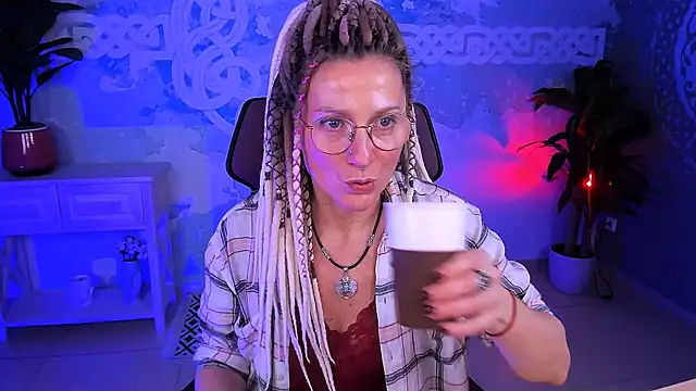 UmaSpace online show from 02-15-26, 07:51