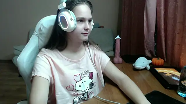 SharybbFace online show from 10-10-25, 03:11