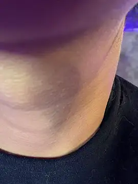 Isabella-Teen online show from 03-23-26, 02:15