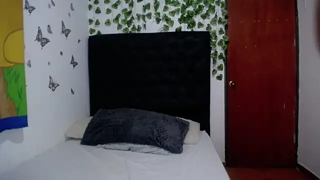 isabel 09 online show from 11-28-25, 03:14