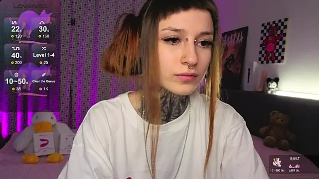 LilithPoison online show from 11-01-25, 06:10