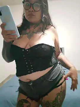 agnesvela online show from 07-30-26, 04:33