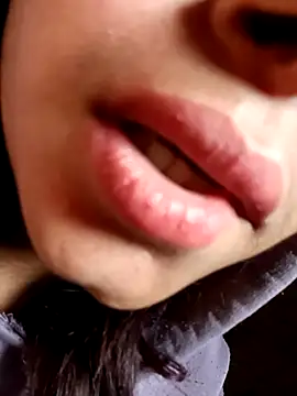 Aaisha-16 online show from 02-12-26, 03:34