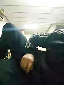 Alecumload online show from 09-23-25, 03:42