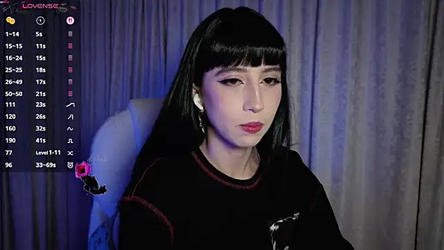 Snapshot of stephymoon_ chatting on 11-10-25, 04:55 stephymoon online show from 11-10-25, 04:55