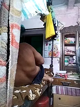 Snapshot of kunal_bold chatting on 05-15-26, 06:04 kunal bold online show from 05-15-26, 06:04