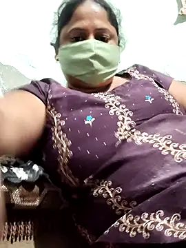 Mmm143 online show from 10-21-25, 04:51