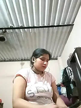 aliya-jaan71 online show from 04-17-26, 05:05