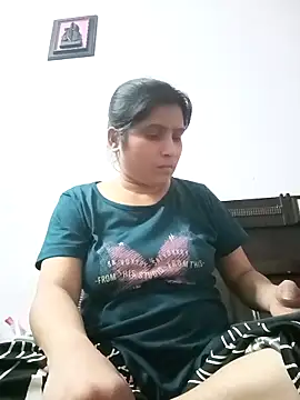 aliya-jaan71 online show from 04-23-26, 02:41