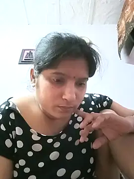 aliya-jaan71 online show from 05-05-26, 02:30
