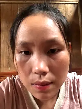 huong-18 online show from 09-25-25, 04:05