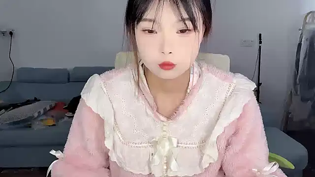 Akong11 online show from 02-10-26, 04:05