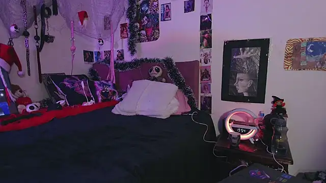 agathaaiko6 online show from 01-06-26, 12:58