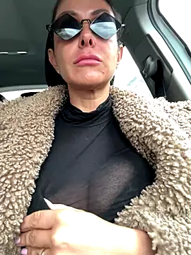 ainaht online show from 11-18-25, 08:41