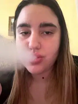 Snapshot of marouska_official chatting on 02-26-26, 12:48 marouska official online show from 02-26-26, 12:48