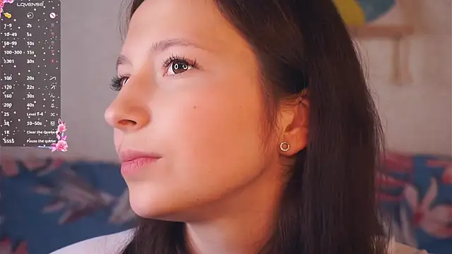 GabrielleLynchard online show from 10-26-25, 07:20