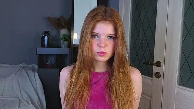 Snapshot of pielittle chatting on 09-17-25, 04:36 pielittle online show from 09-17-25, 04:36