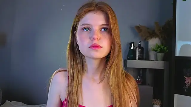 Snapshot of pielittle chatting on 09-20-25, 04:24 pielittle online show from 09-20-25, 04:24