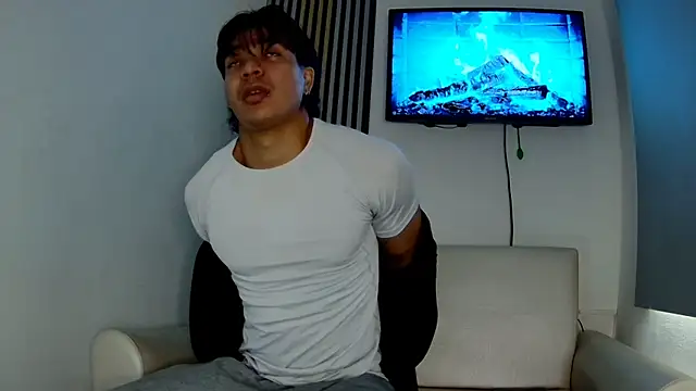 toji luxxer online show from 01-13-26, 05:40