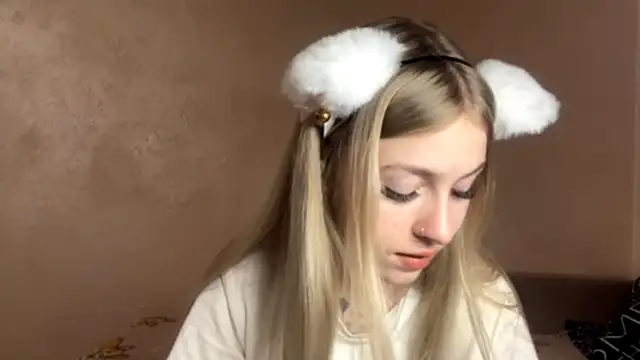 Snapshot of LanaNoir chatting on 10-17-25, 11:13 LanaNoir online show from 10-17-25, 11:13
