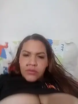 Snapshot of LaraStons chatting on 09-22-25, 05:15 LaraStons online show from 09-22-25, 05:15