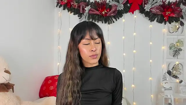 Susy spark online show from 12-22-25, 11:57