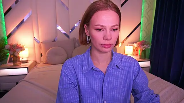 ShyySiren online show from 05-21-26, 06:42