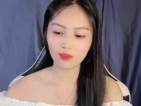 Lyly4757 online show from 09-22-25, 02:41