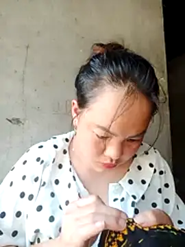 emilyzz online show from 03-31-26, 08:04