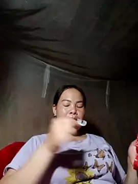 emilyzz online show from 04-04-26, 01:30