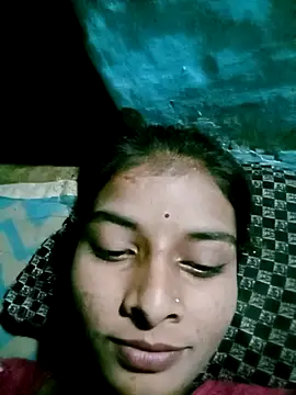 Hot eras68484 online show from 09-19-25, 03:02