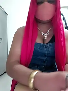 BellaxTrans online show from 06-26-26, 05:17