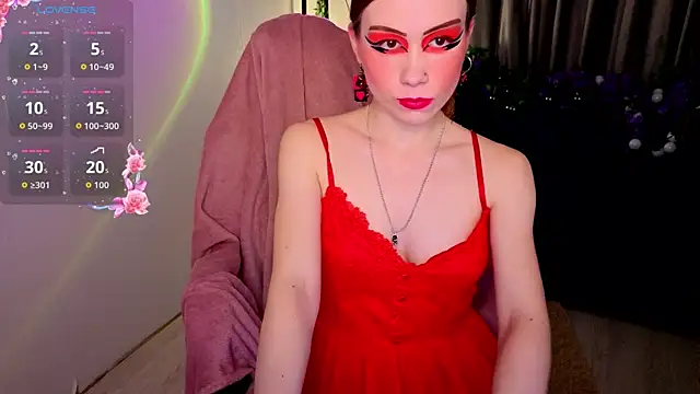 Snapshot of KarenSmitht chatting on 11-19-25, 04:07 KarenSmitht online show from 11-19-25, 04:07