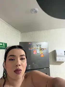 krisstenSantos online show from 03-06-26, 01:40