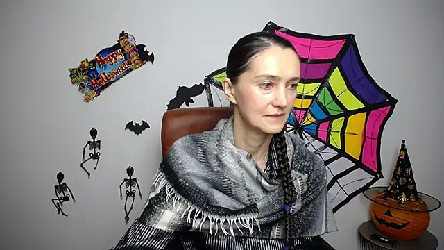 Snapshot of TayaFinch chatting on 11-02-25, 01:24 TayaFinch online show from 11-02-25, 01:24