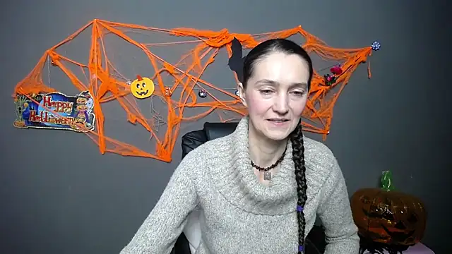 TayaFinch online show from 11-04-25, 12:59