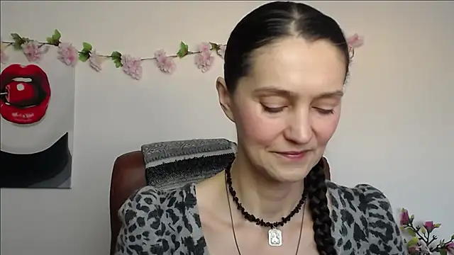 TayaFinch online show from 01-19-26, 01:26