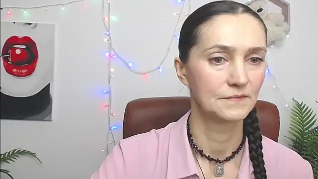 TayaFinch online show from 03-02-26, 01:07